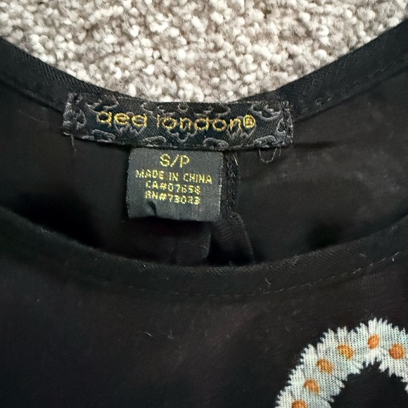 3 for 1 Suzy shier Black with Heart Design, blue tie dye straps top, black&grey - Picture 2 of 14